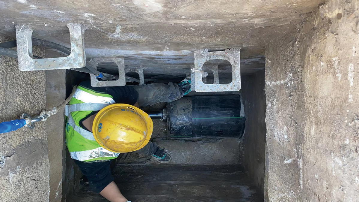 吉利HDPE短管内衬法